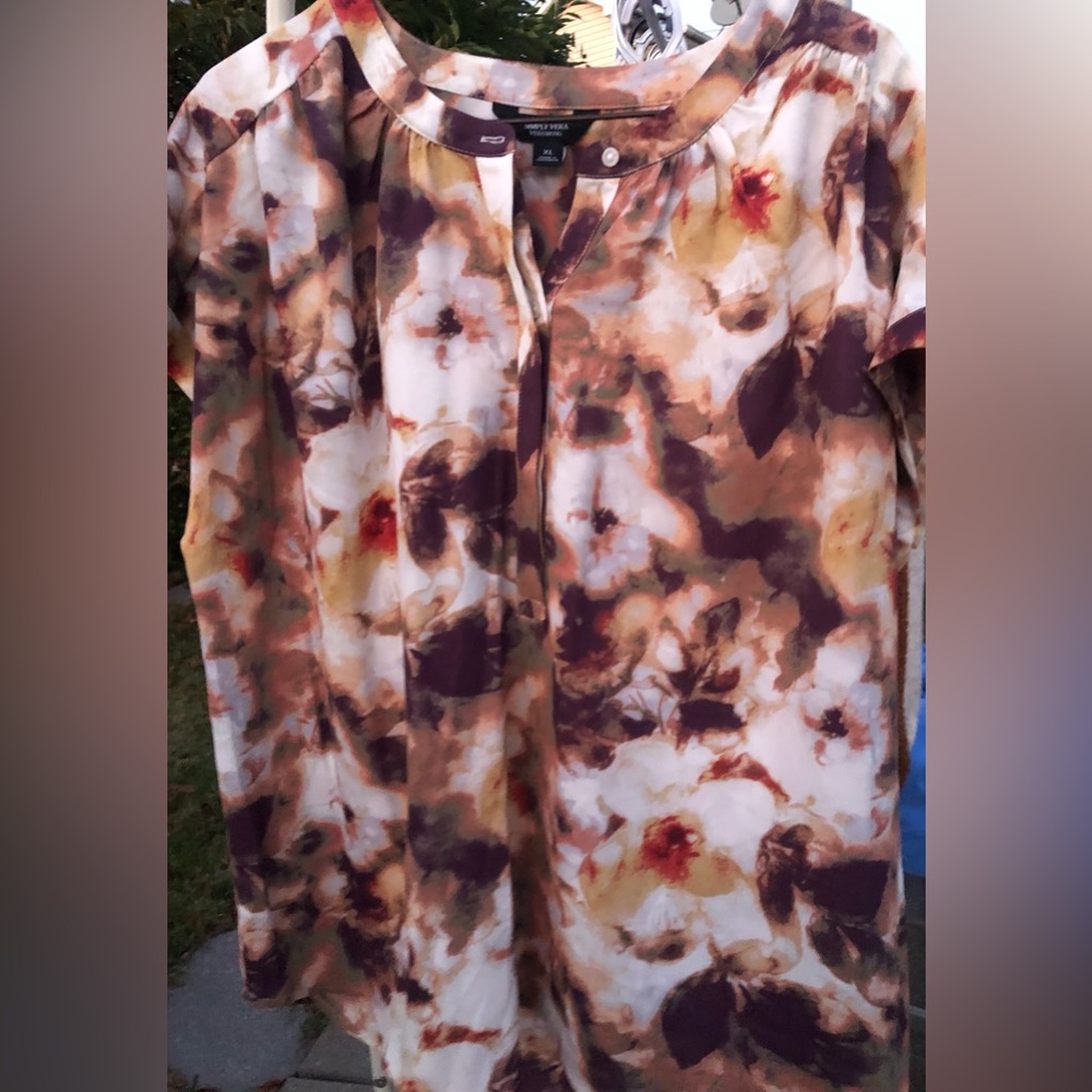 Vera wang blouse